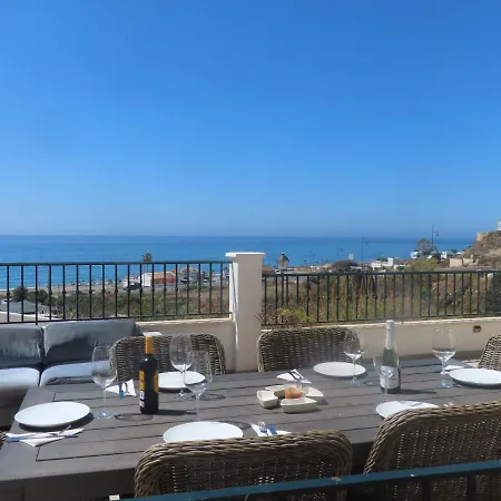 Frente Al Mar Nerja 5min 马拉加